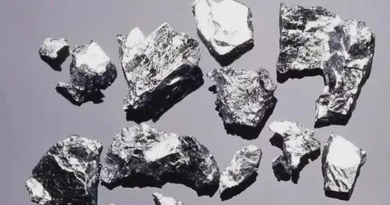 劣质网红玩具可能暗藏危；；；；；；，，，，，警惕玩具中的六价铬！